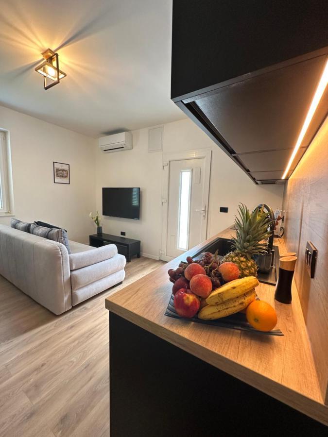 Apartment Tina Zadar Eksteriør bilde